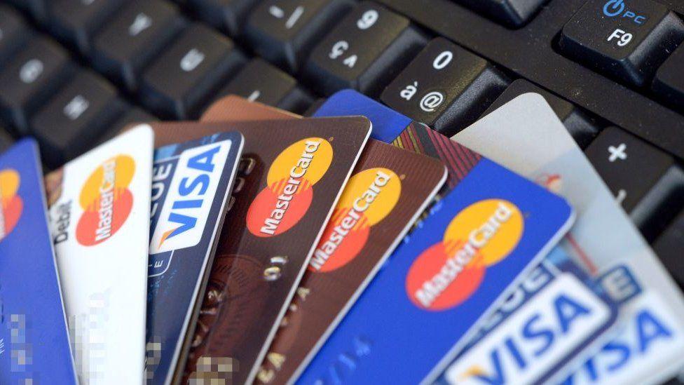 Kasyno Online: Odkryj Darmowe Spiny Bez Depozytu i Zacznij Wygrywać